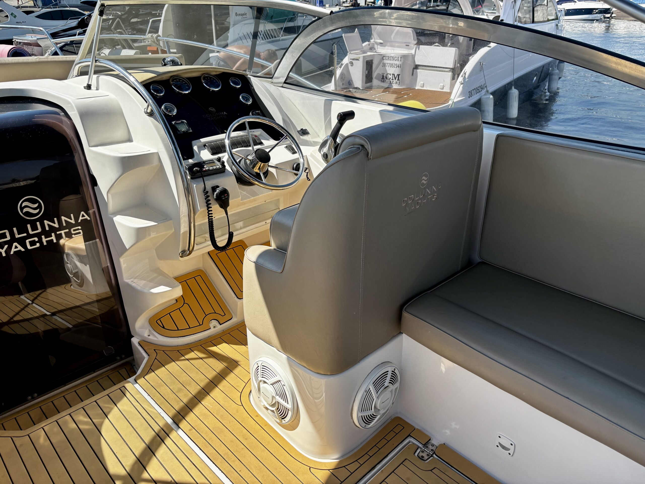 Lancha Rubak 30.5 - Foto 5