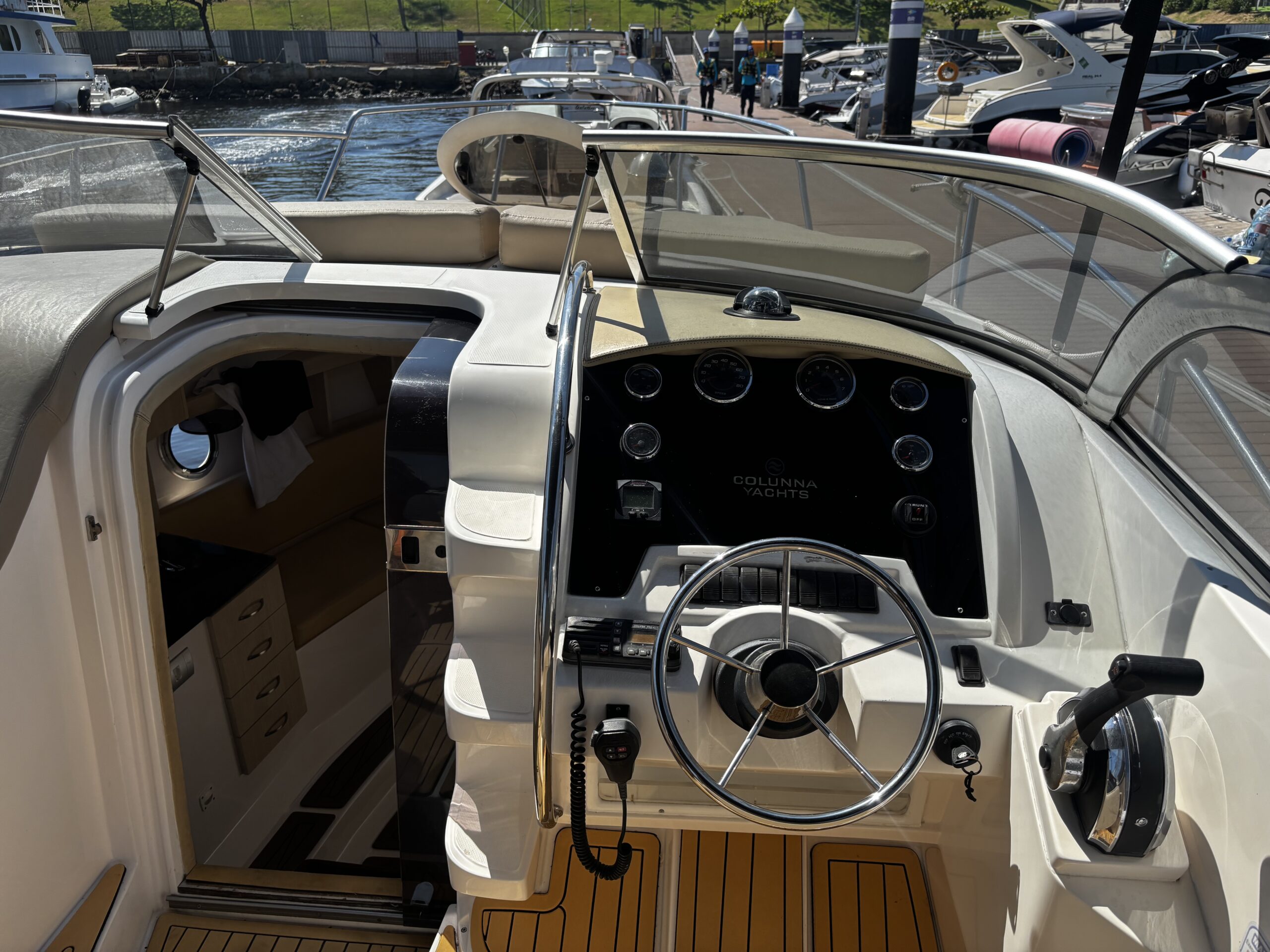 Lancha Rubak 30.5 - Foto 6